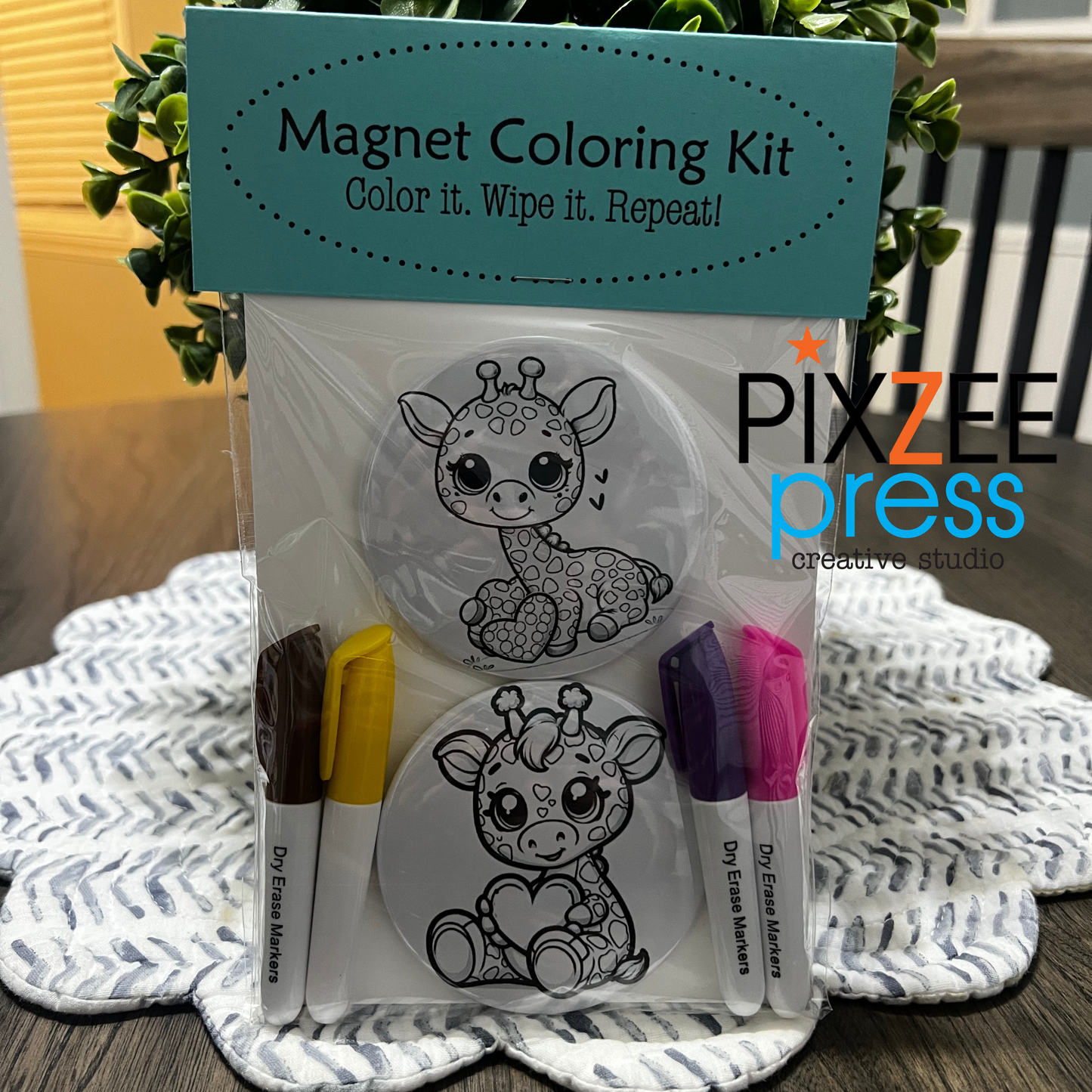 Giraffe ColorMe Kit